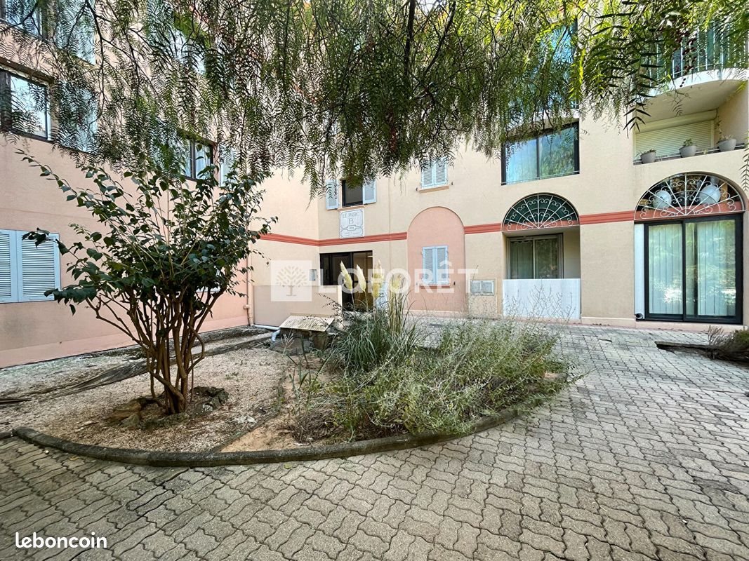 Appartement à louer, 24m², Fréjus