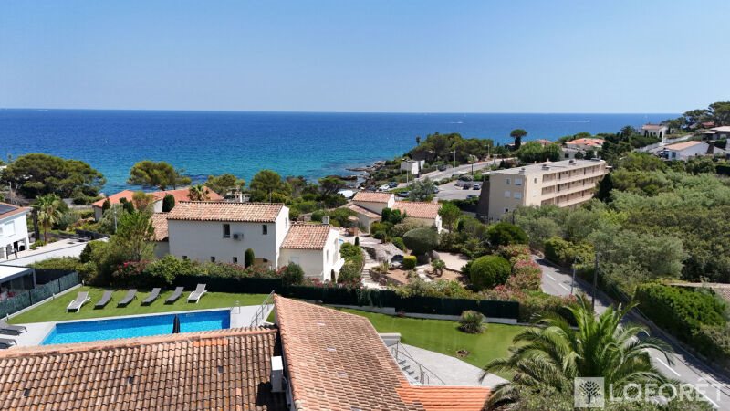 Maison à vendre, 135m², Roquebrune-sur-Argens