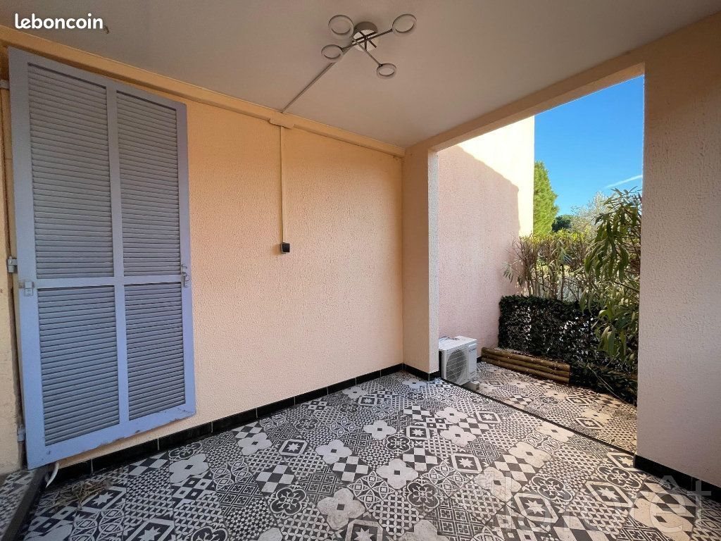 Appartement à louer, 30m², Fréjus