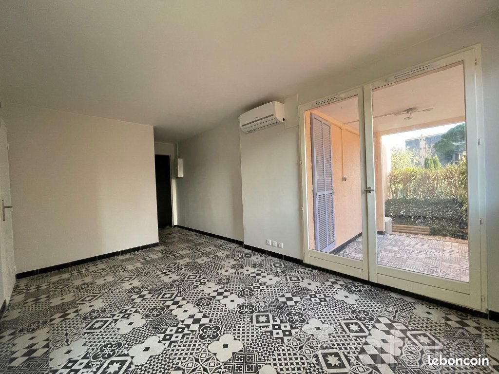 Appartement à louer, 30m², Fréjus
