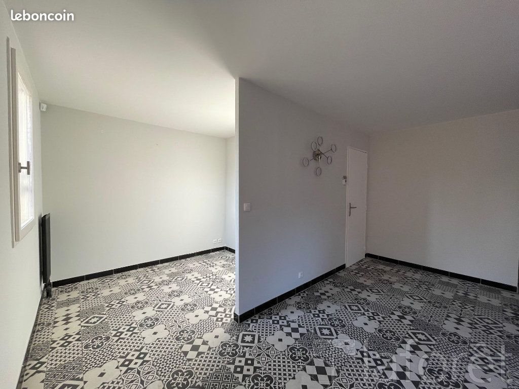 Appartement à louer, 30m², Fréjus