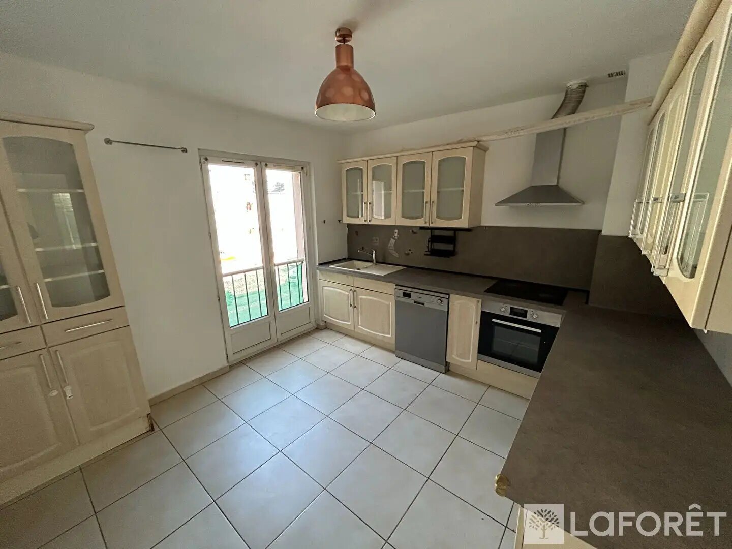 Appartement à louer, 63m², Fréjus