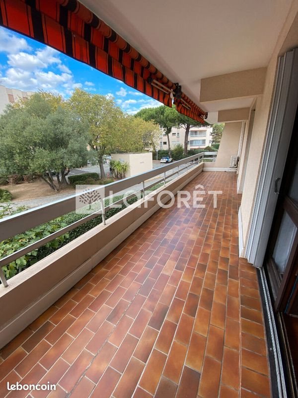 Appartement à louer, 51m², Fréjus
