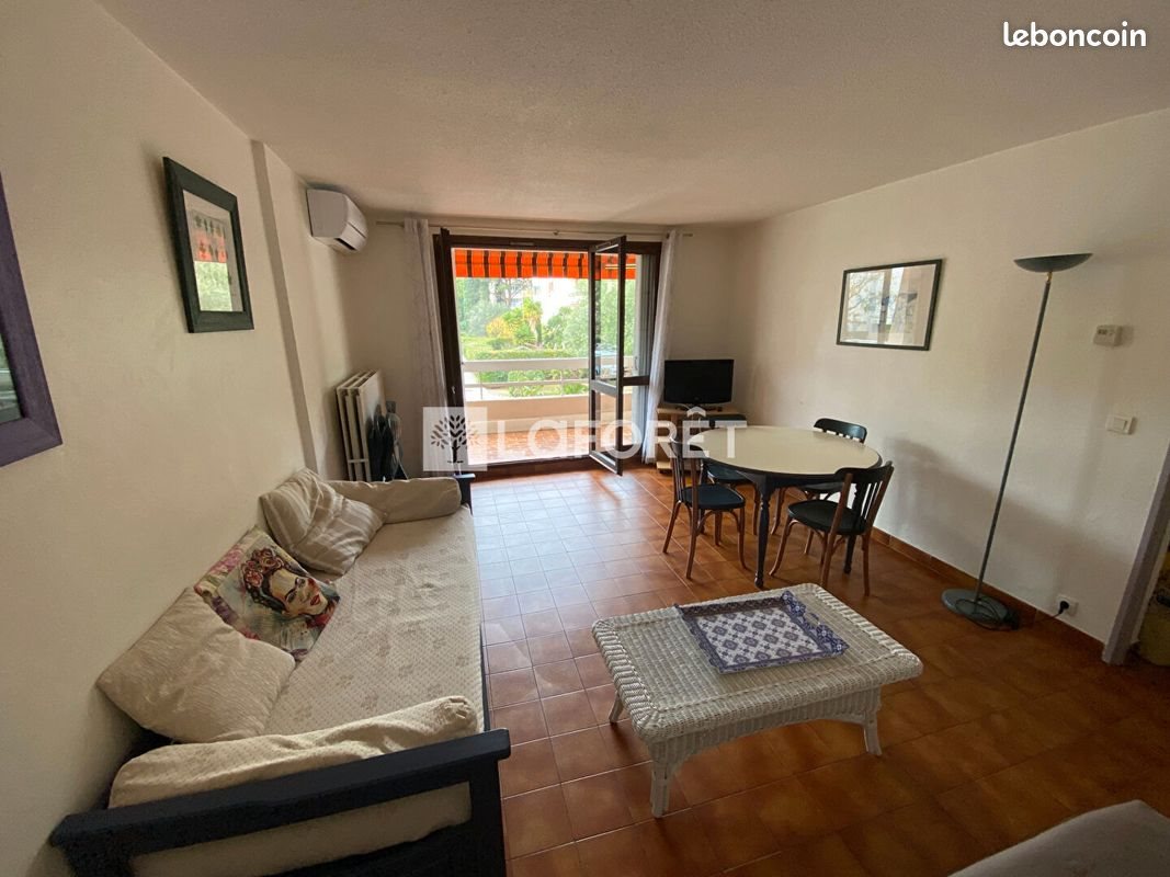 Appartement à louer, 51m², Fréjus