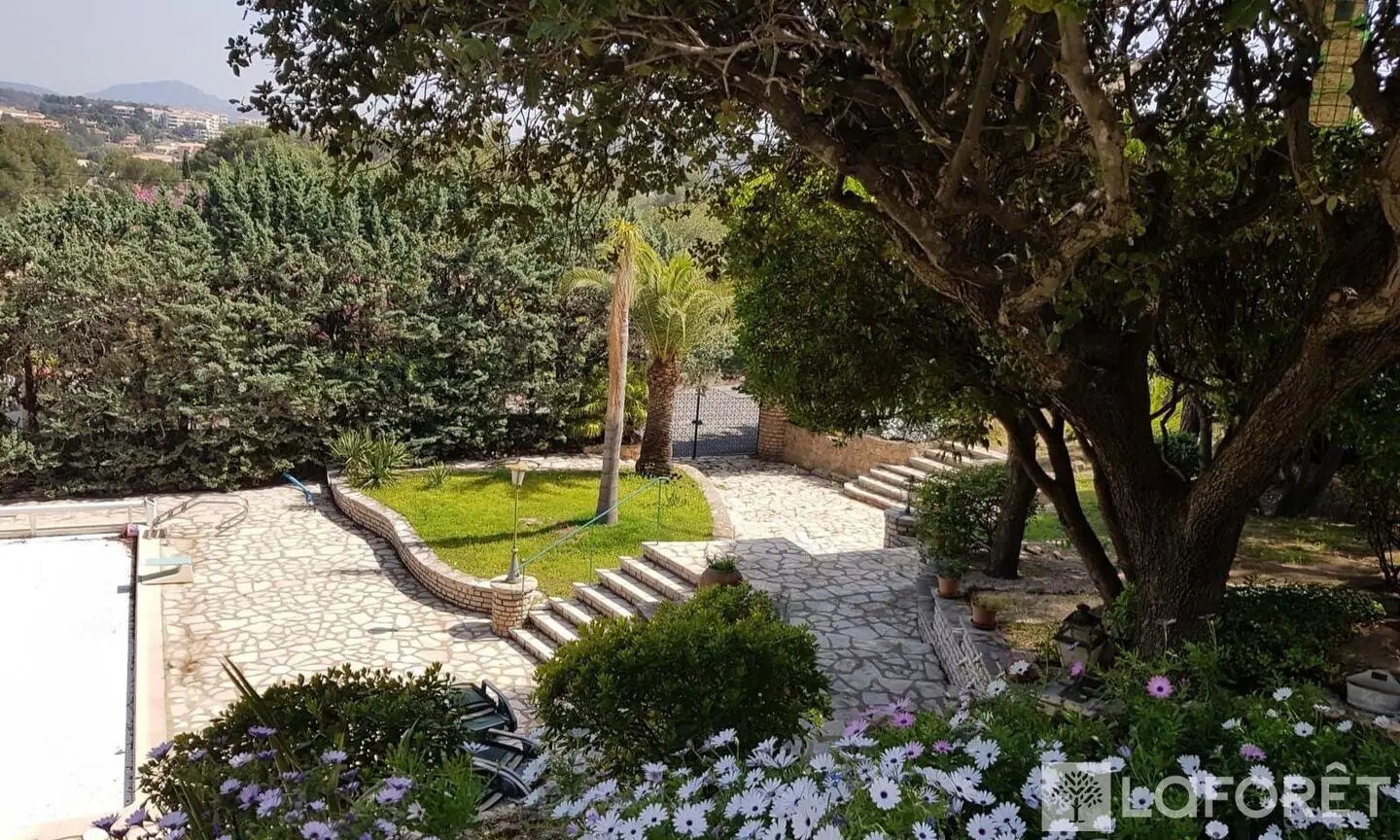 Maison à vendre, 290m², Saint-Raphaël