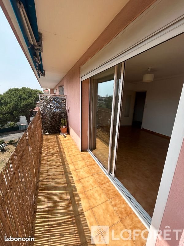 Appartement à louer, 57m², Saint-Raphaël
