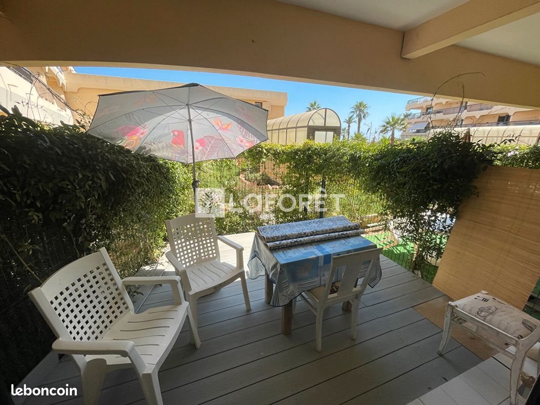 Appartement à louer, 27m², Fréjus