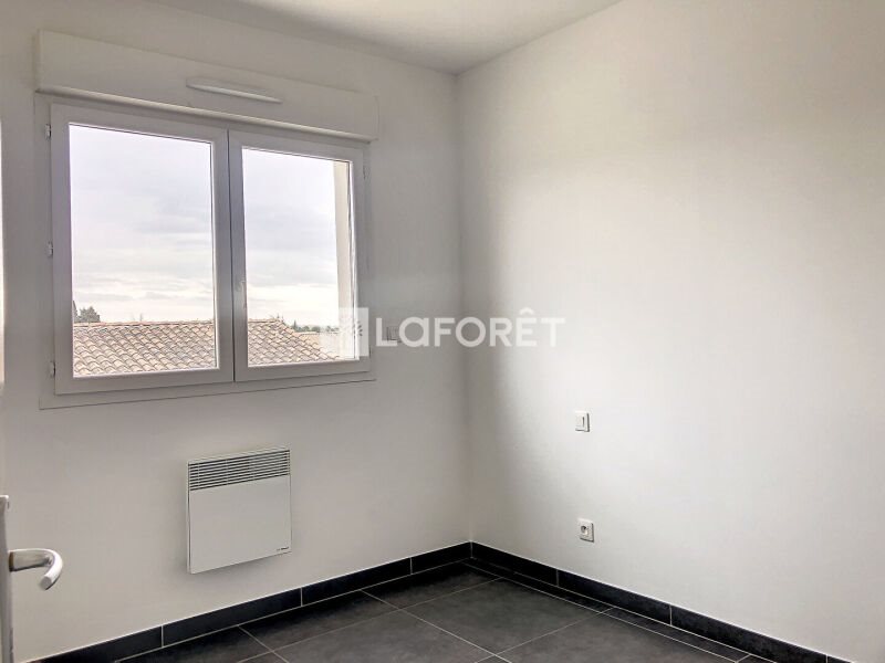 Appartement à louer, 60m², Vedène