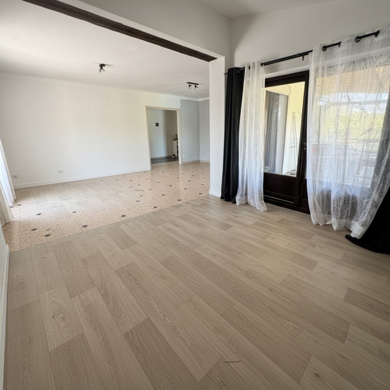 Maison à vendre, 116m², Morières-lès-Avignon
