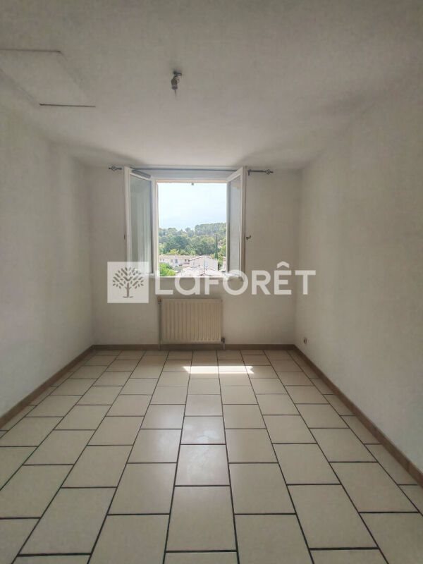 Appartement à louer, 35m², Vedène
