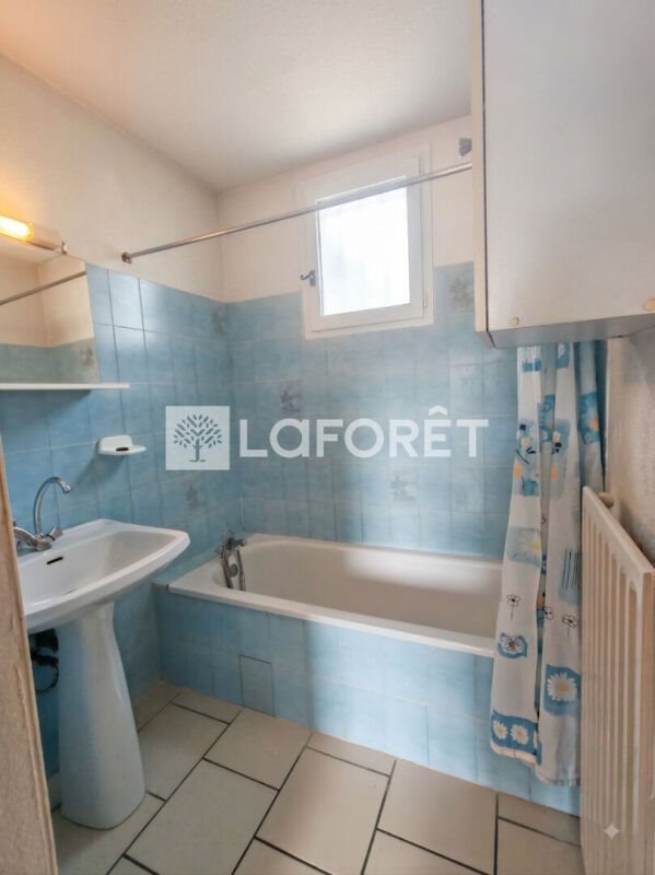Appartement à louer, 35m², Vedène