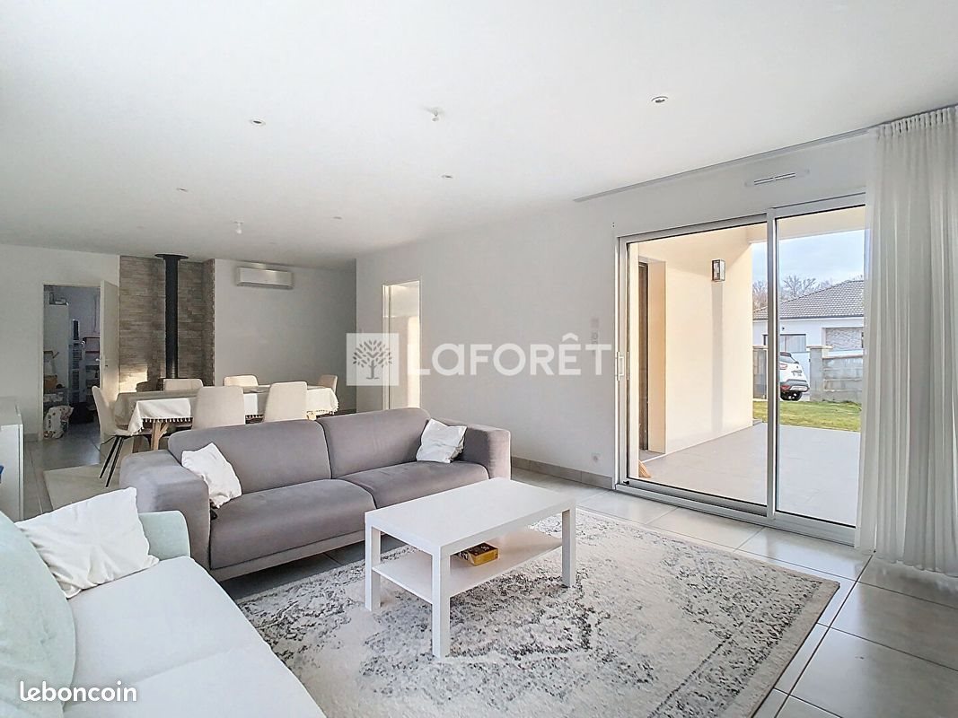 Maison à louer, 112m², Rilhac-Rancon