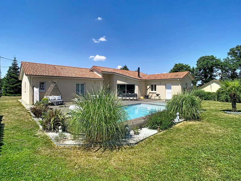 Maison à vendre, 136m², Veyrac