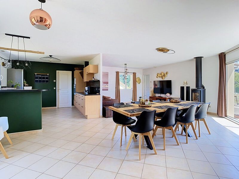 Maison à vendre, 136m², Veyrac