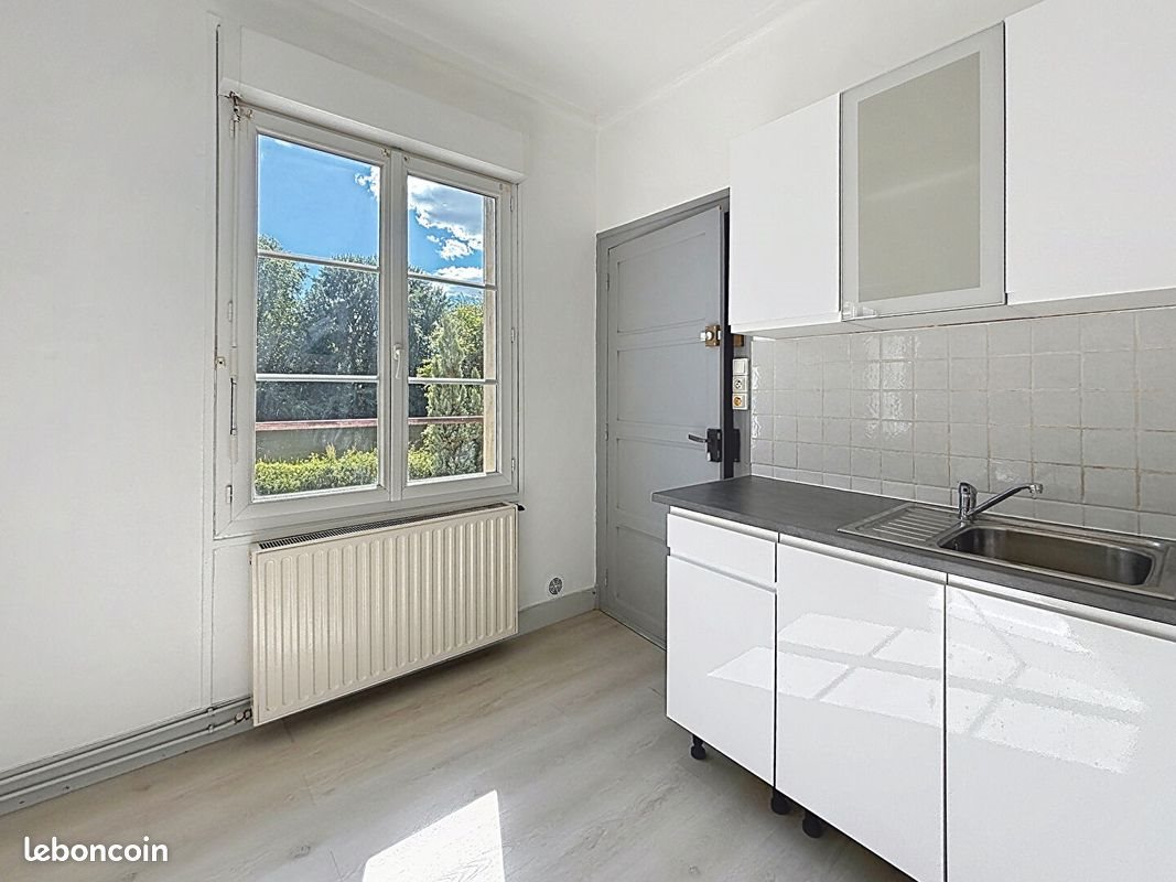 Appartement à louer, 46m², Auxerre