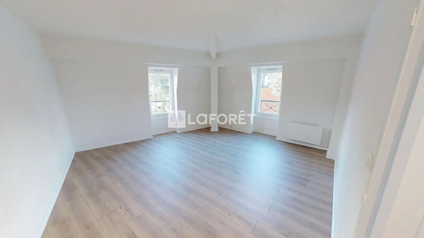 Appartement à louer, 55m², Garches