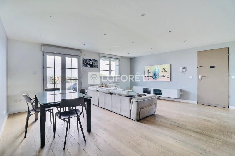 Appartement à vendre, 101m², Romainville