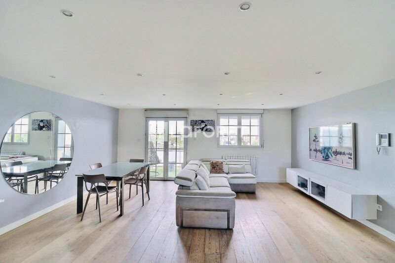 Appartement à vendre, 101m², Romainville