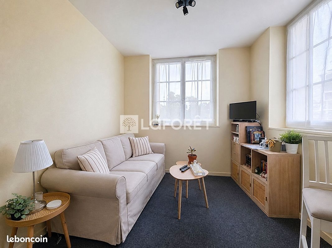 Appartement à louer, 30m², Falaise