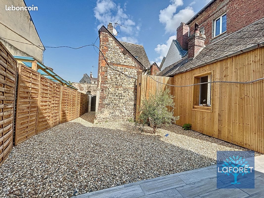 Maison à louer, 36m², Quillebeuf-sur-Seine