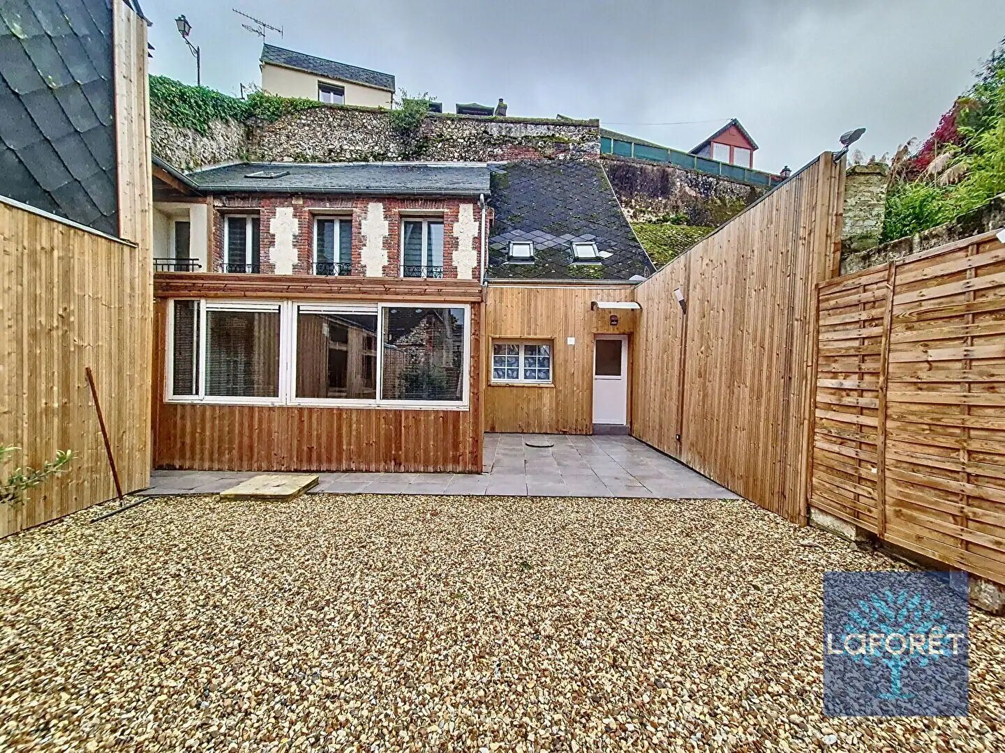 Maison à louer, 65m², Quillebeuf-sur-Seine