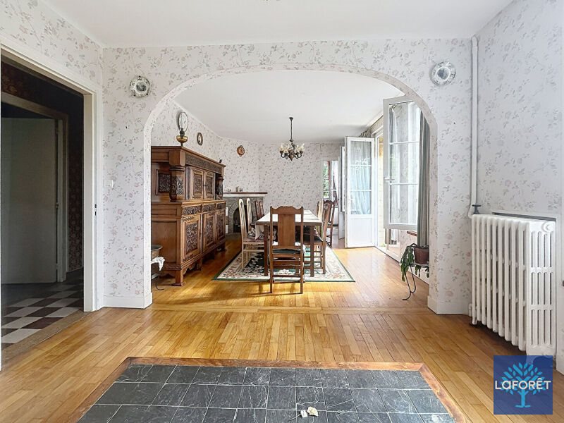 Maison à vendre, 121m², Conches-en-Ouche