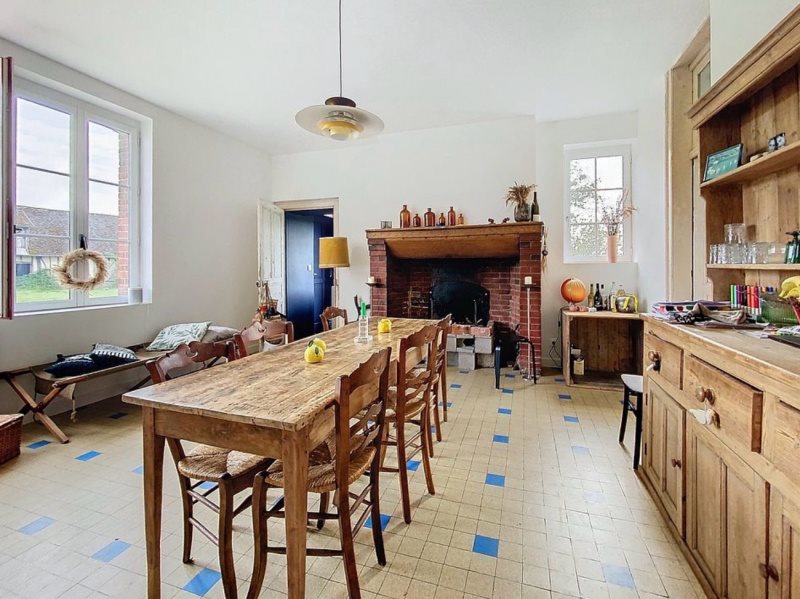 Maison à vendre, 254m², Bernay