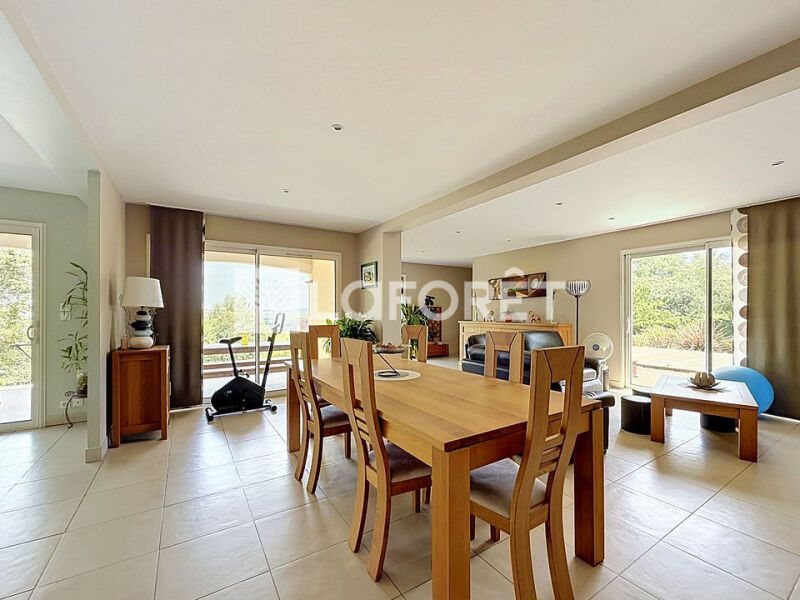 Maison à vendre, 147m², Montjoire