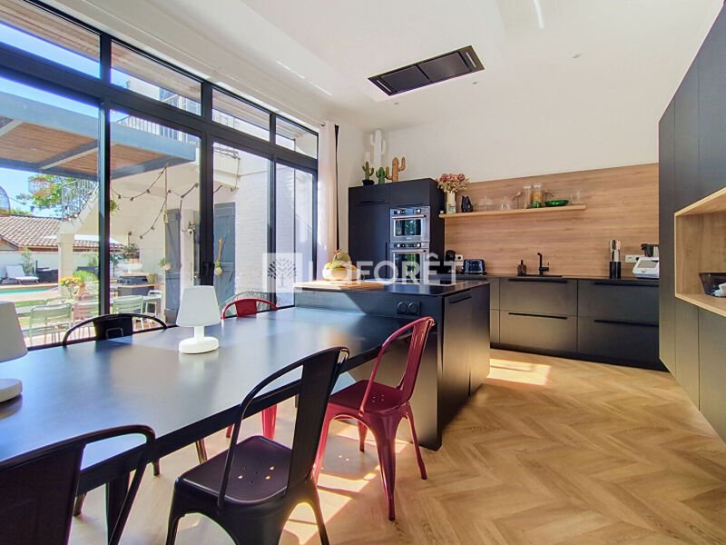 Maison à vendre, 255m², Villeneuve-lès-Bouloc