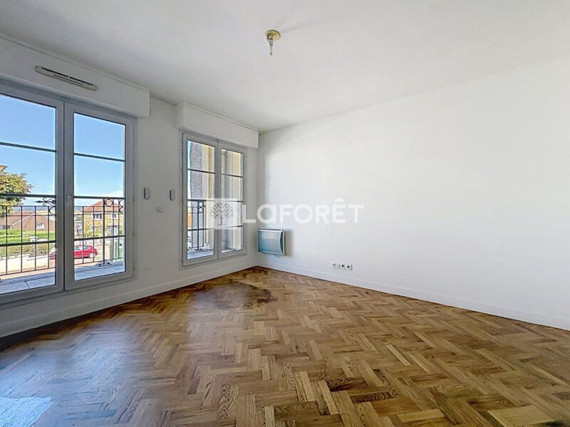 Appartement à louer, 44m², Saint-Cyr-l'Ecole