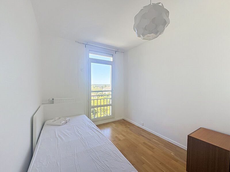 Appartement à louer, 74m², Fontenay-le-Fleury