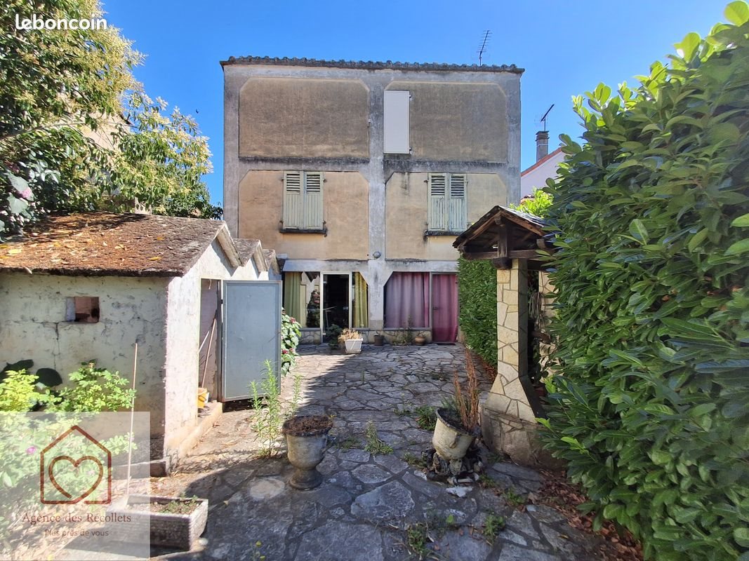 Maison à vendre, 169m², Moissac