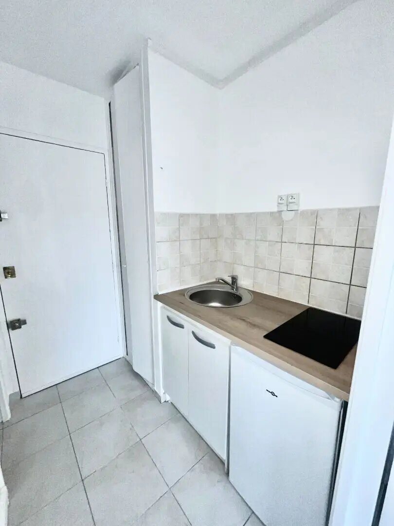 Appartement à louer, 17m², Rosny-sous-Bois