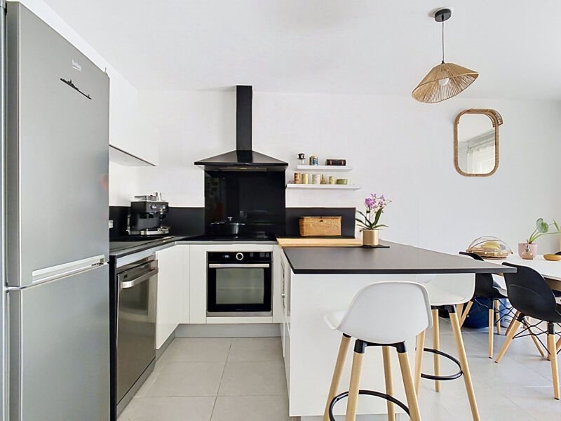 Appartement à vendre, 66m², Vitrolles
