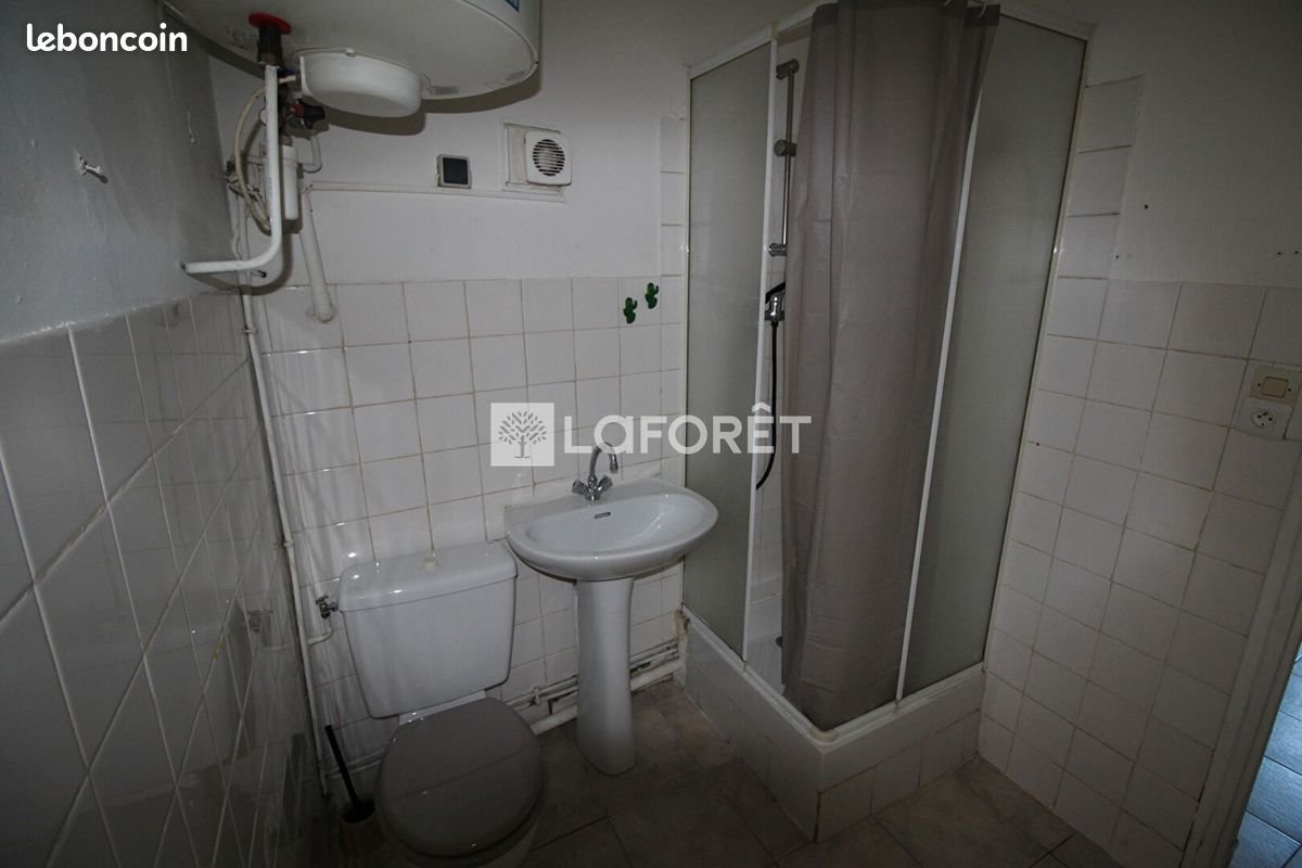 Appartement à louer, 25m², Marignane