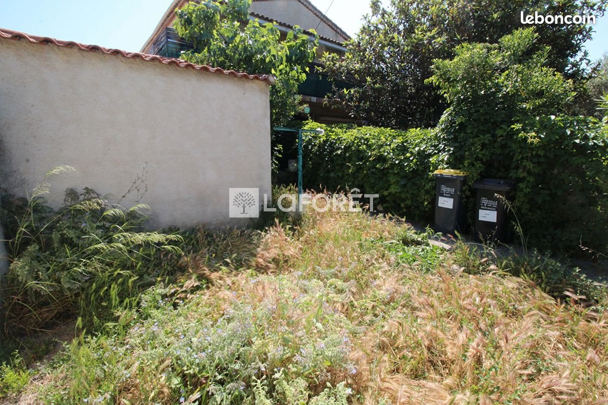 Appartement à louer, 25m², Marignane