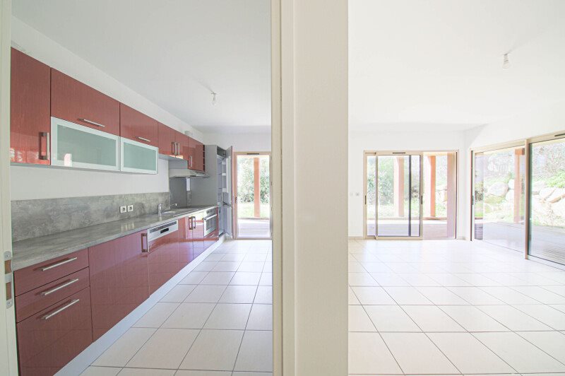 Appartement à vendre, 74m², Porto-Vecchio