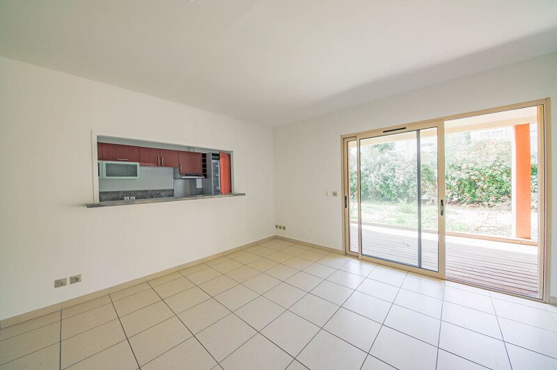 Appartement à vendre, 74m², Porto-Vecchio