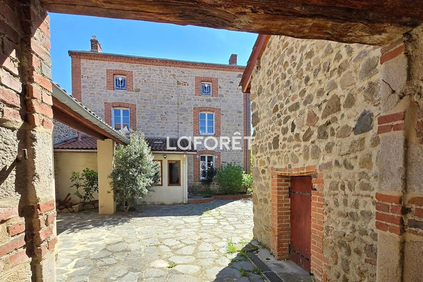 Maison à vendre, 160m², Saint-Marcellin-en-Forez