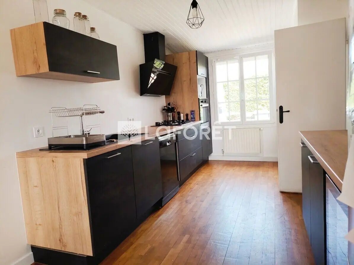 Maison à vendre, 106m², Bonson