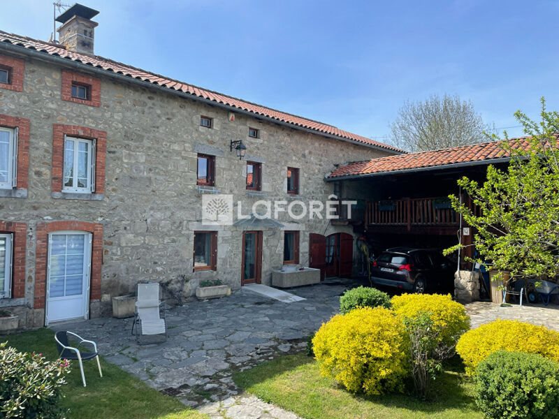 Maison à vendre, 264m², Usson-en-Forez