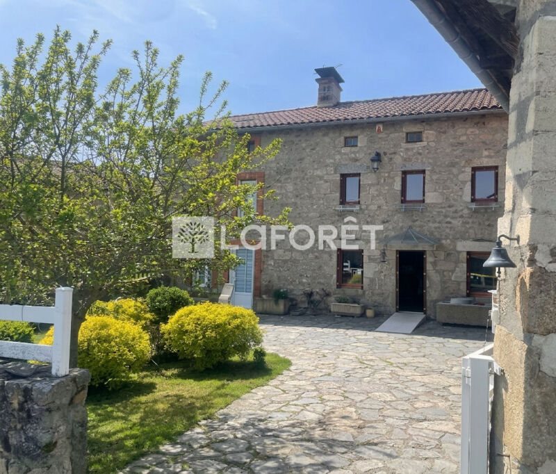 Maison à vendre, 264m², Usson-en-Forez