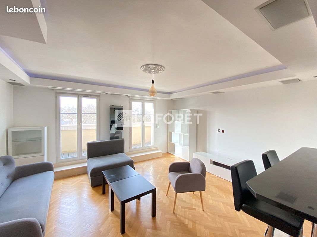 Appartement à louer, 69m², Saint-Maurice