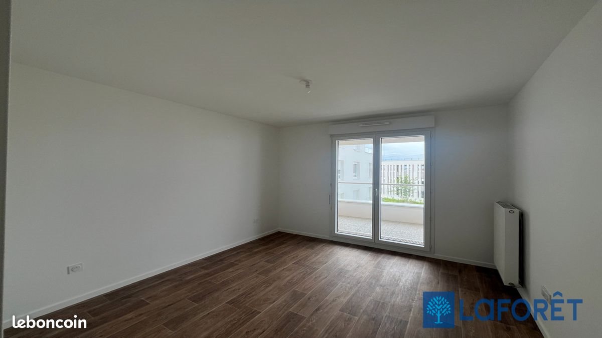 Appartement à louer, 77m², Drancy