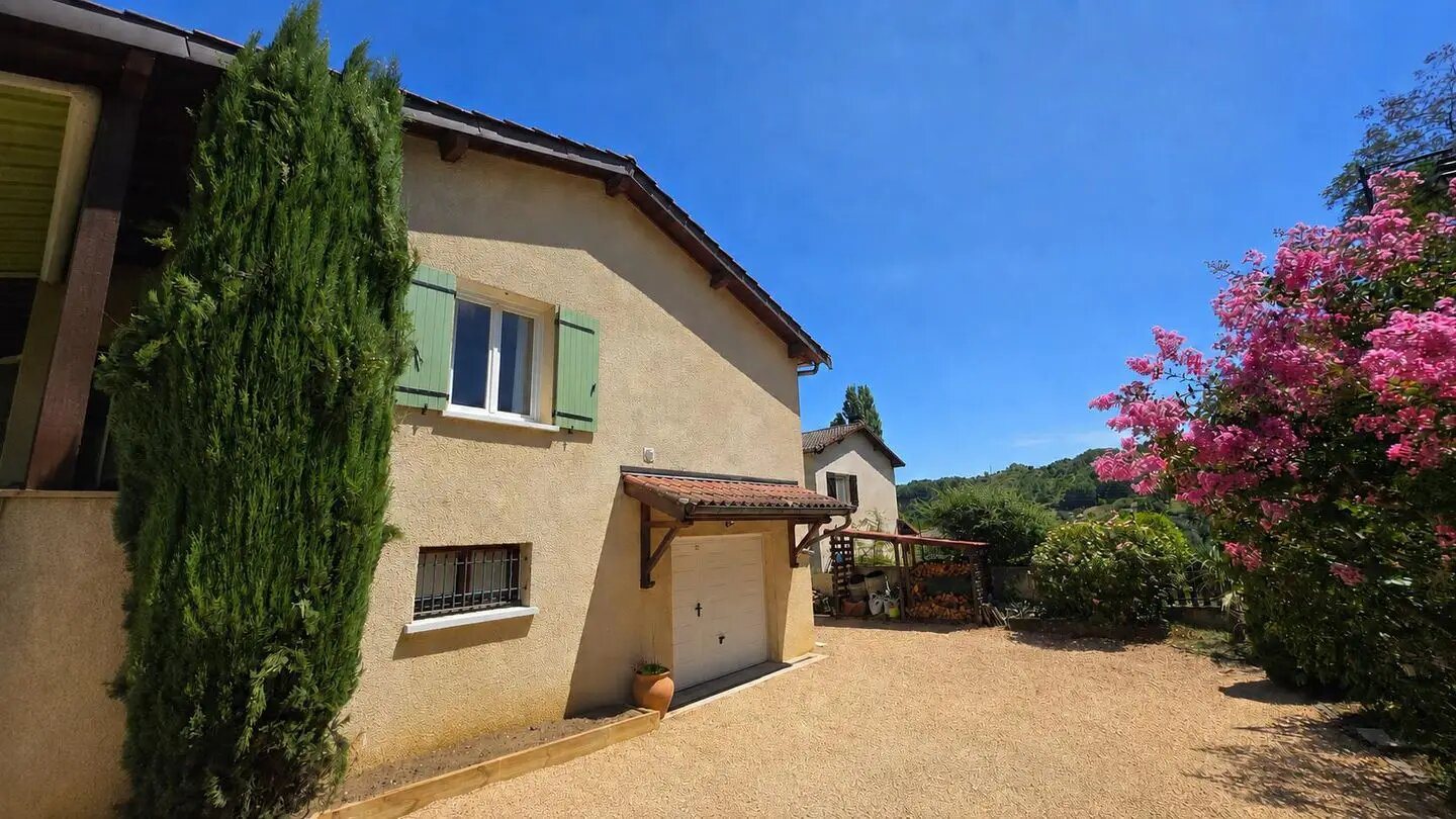 Maison à vendre, 130m², Lacenas