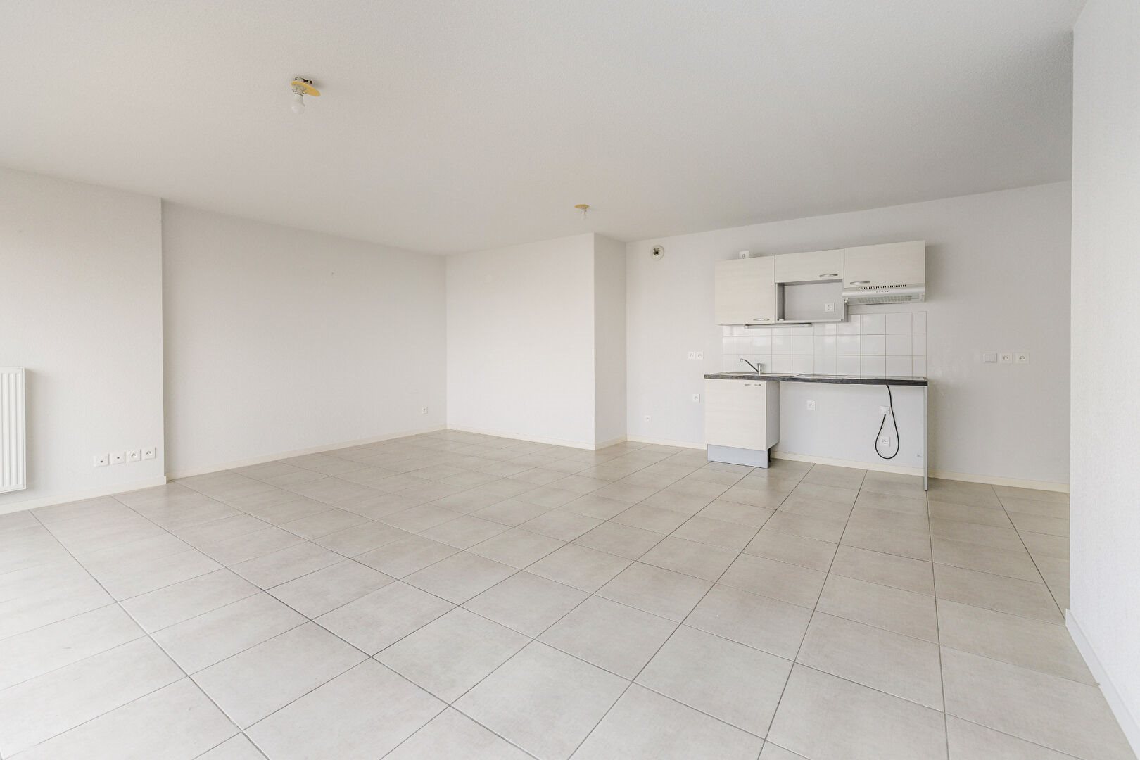 Appartement à louer, 70m², Bègles