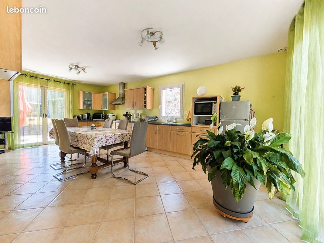 Maison à vendre, 147m², Dol-de-Bretagne