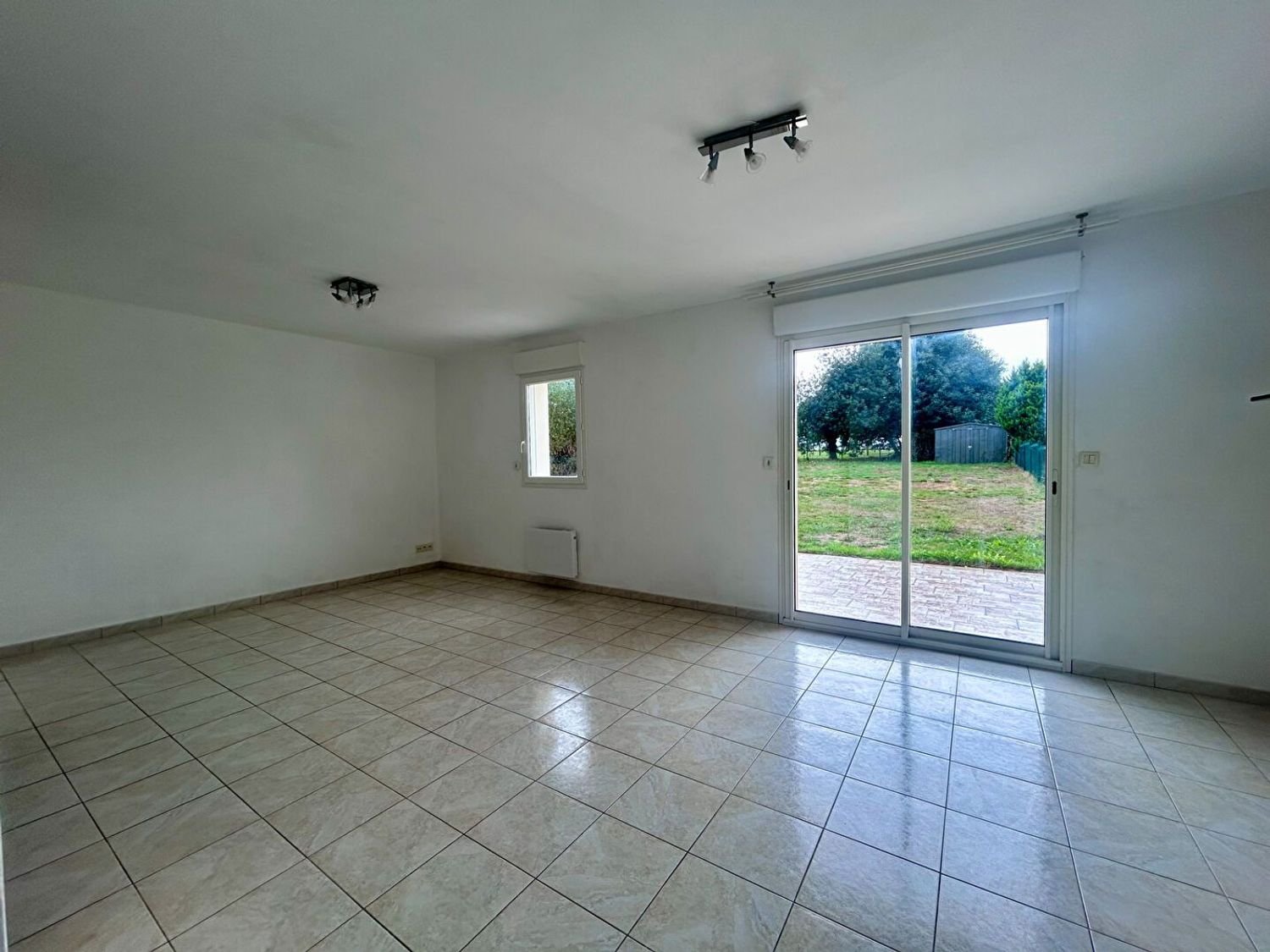 Maison à louer, 78m², La Boussac