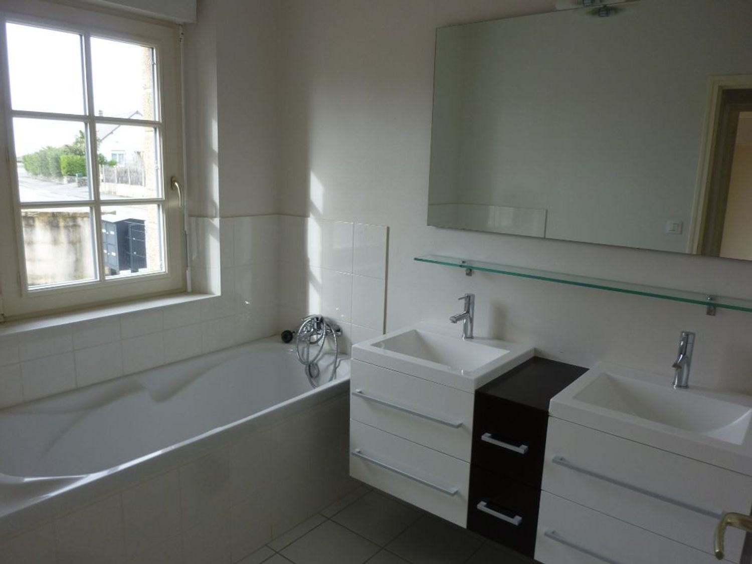 Maison à louer, 107m², Roz-Landrieux