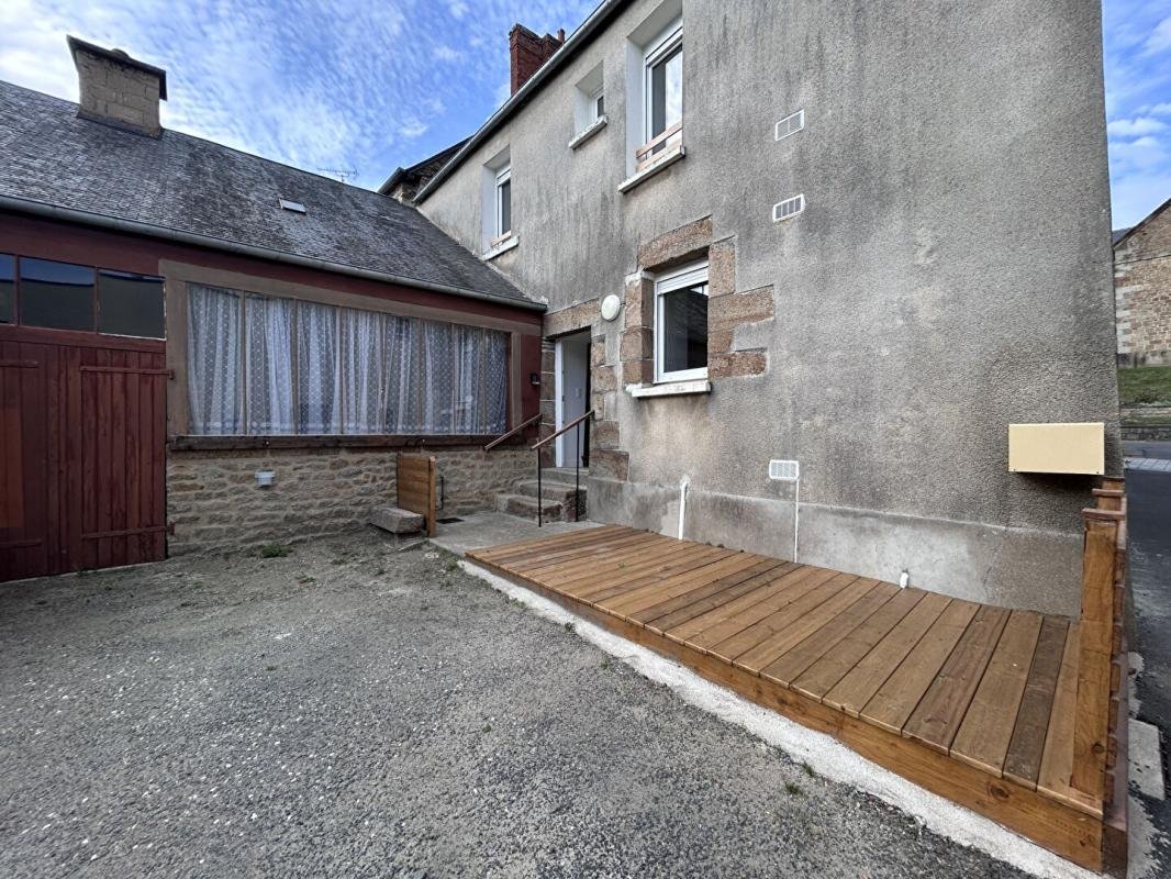 Maison à louer, 107m², Pleine-Fougères